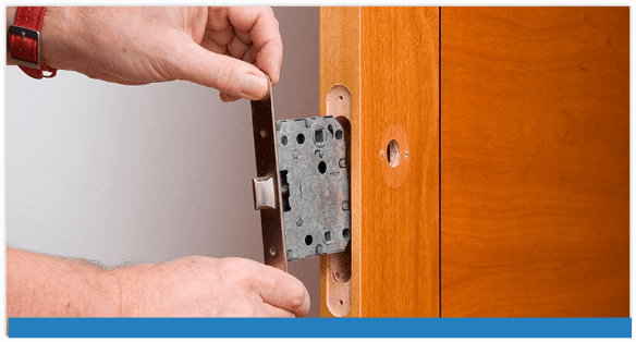 Esquadrias de madeira